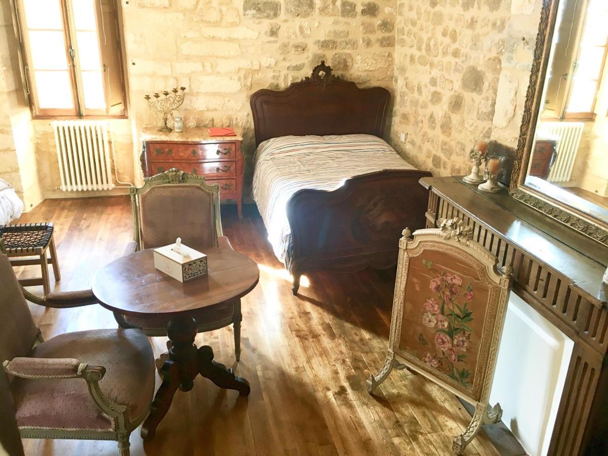 Les Petits Cousins Du Quebec - Chambres D'Hotes A Domme Exterior foto